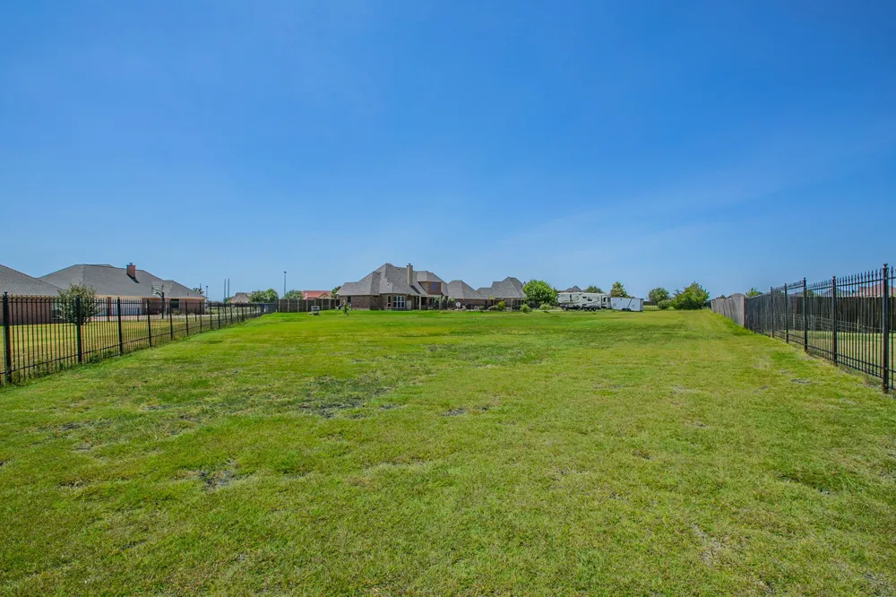 3133 Belmont Lane Terrell, TX 75160