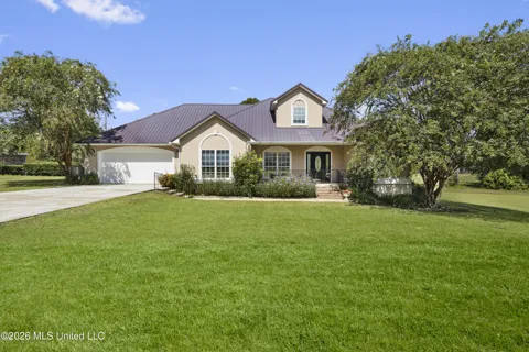 17433 Dogwood Hills Drive