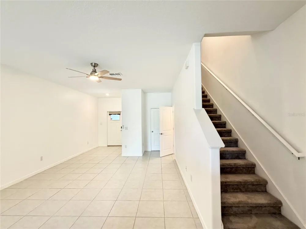 2578 CHARLAN COURT Holiday, FL 34690