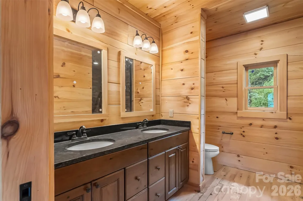 266 Potomac Falls Drive Black Mountain, NC 28711