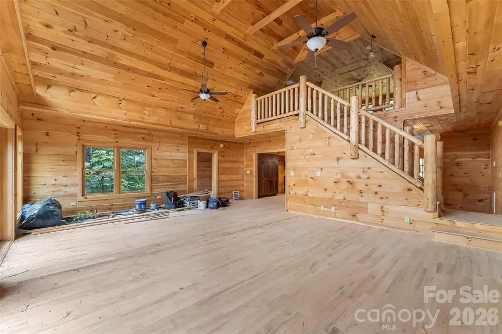 266 Potomac Falls Drive Black Mountain, NC 28711