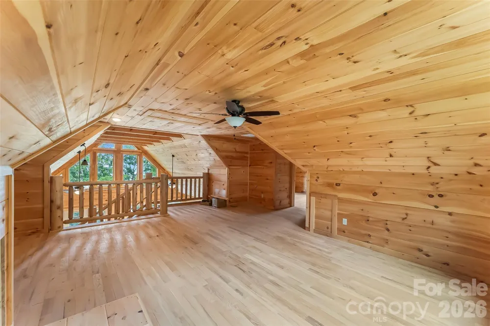 266 Potomac Falls Drive Black Mountain, NC 28711