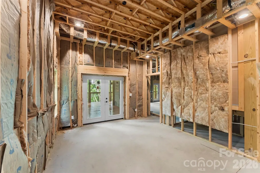 266 Potomac Falls Drive Black Mountain, NC 28711