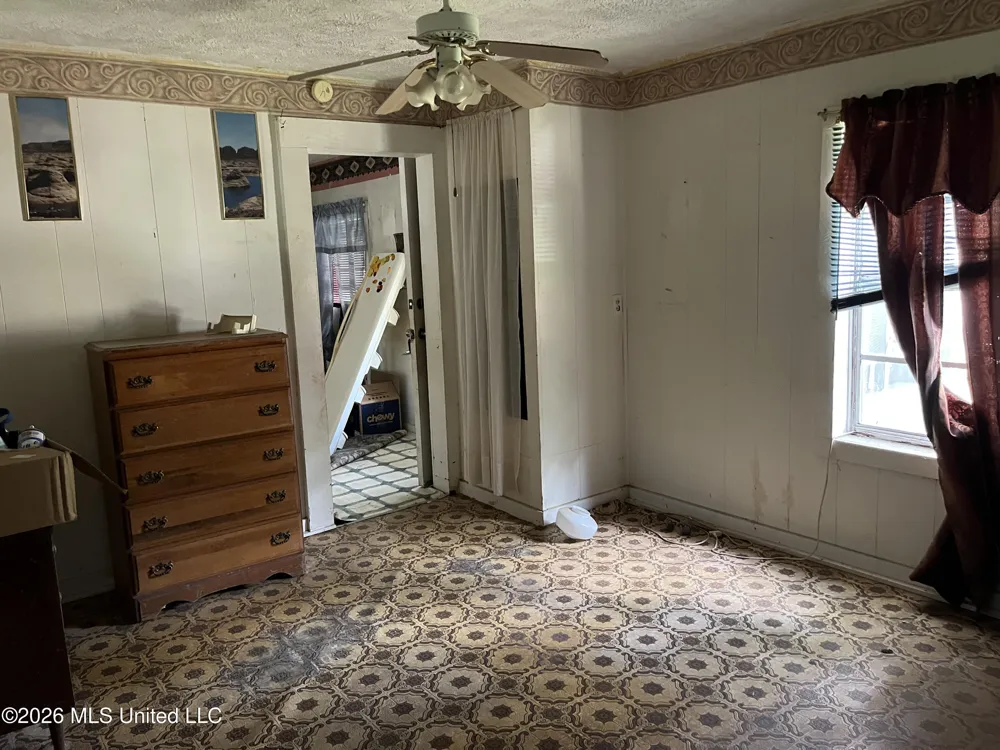122 Stowell Street Hazlehurst, MS 39083