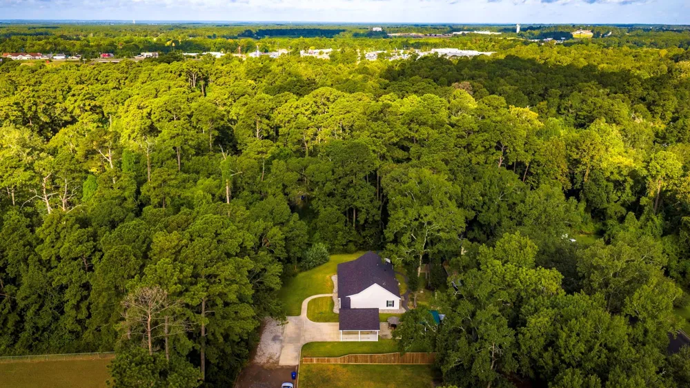 1012 W Jones Street Livingston, TX 77351