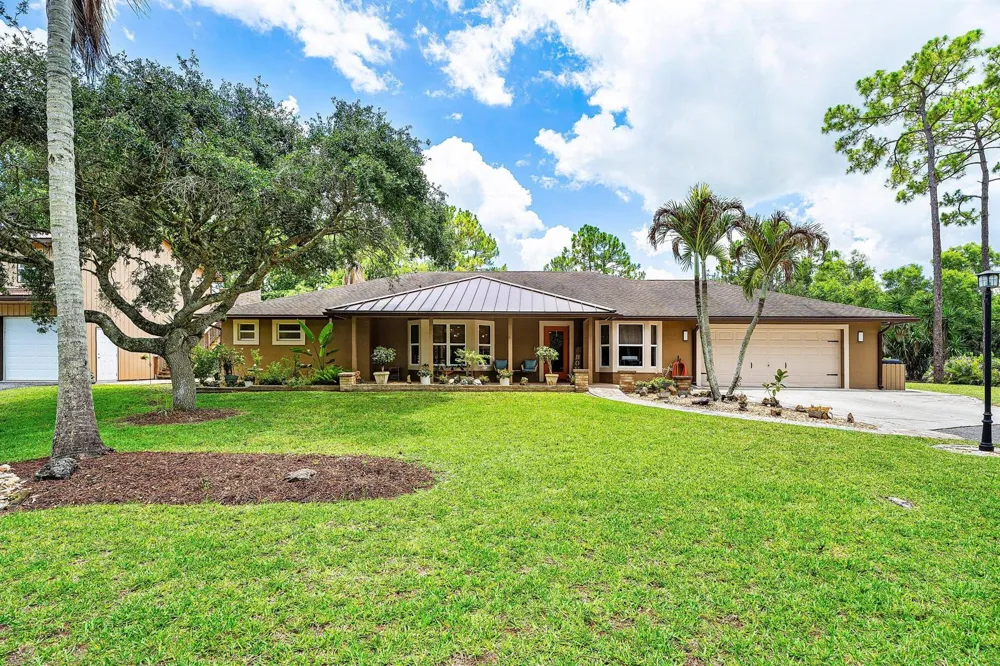 14732 63rd Court Loxahatchee, FL 33470