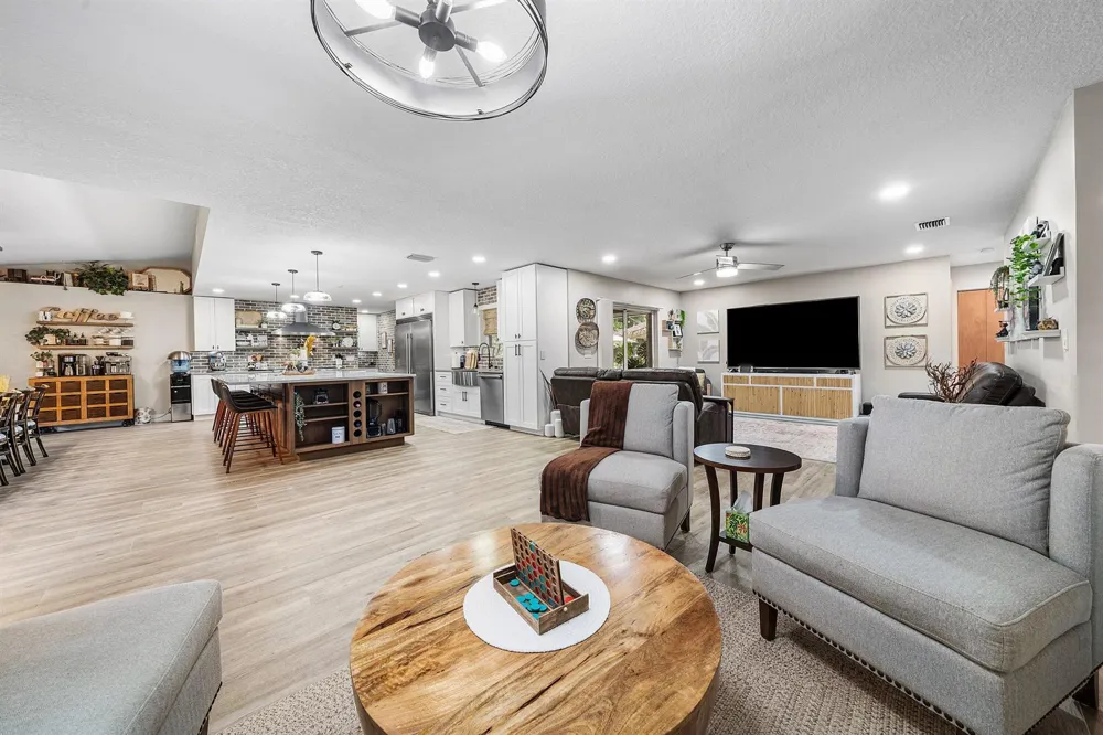 14732 63rd Court Loxahatchee, FL 33470