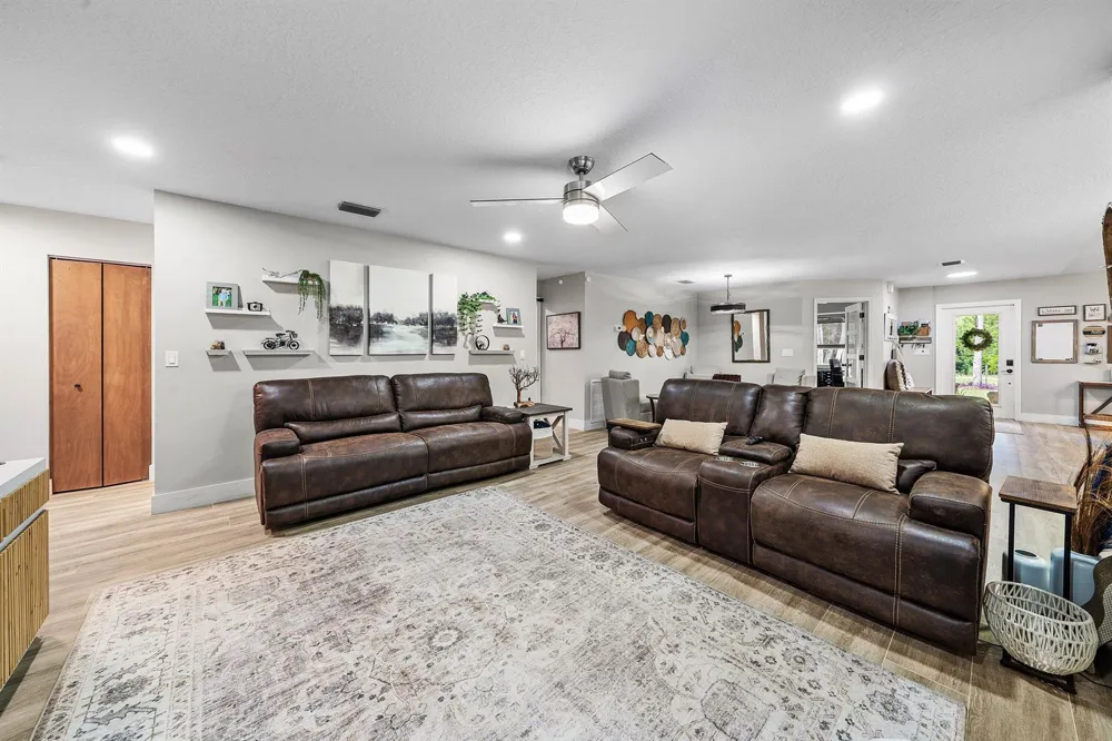 14732 63rd Court Loxahatchee, FL 33470