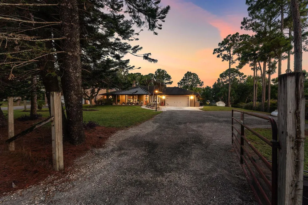 14732 63rd Court Loxahatchee, FL 33470