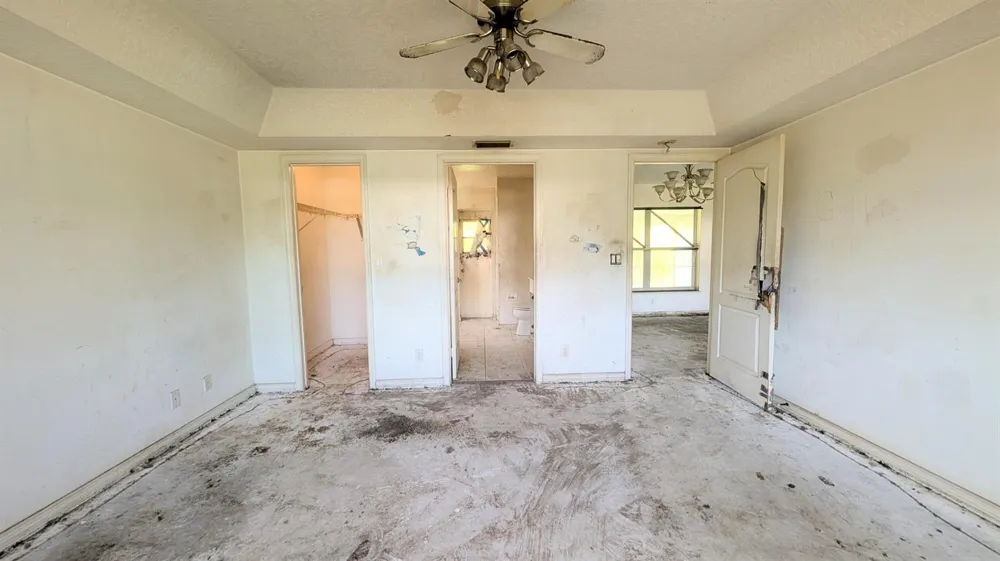 2501 Iroquois Avenue Fort Pierce, FL 34946