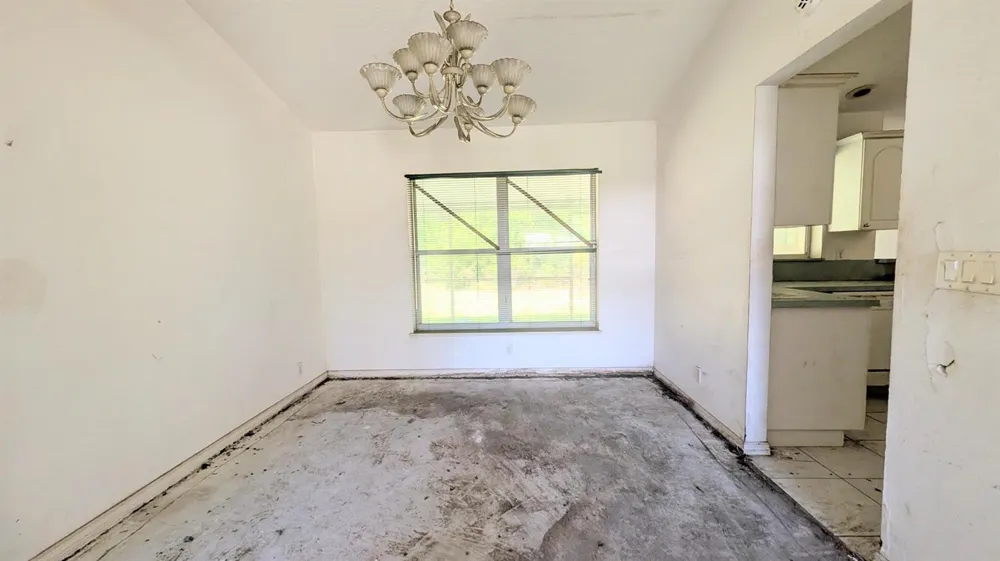 2501 Iroquois Avenue Fort Pierce, FL 34946