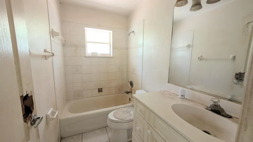 2501 Iroquois Avenue Fort Pierce, FL 34946