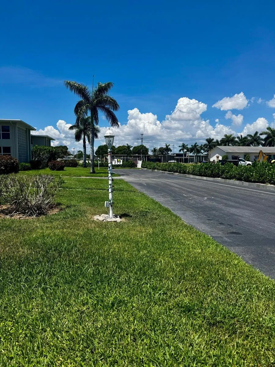 310 NORTH BOULEVARD #2A Boynton Beach, FL 33435