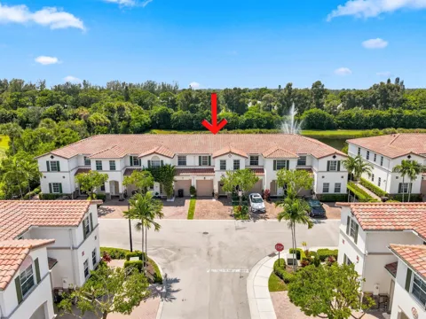 4585 Tara Cove Way