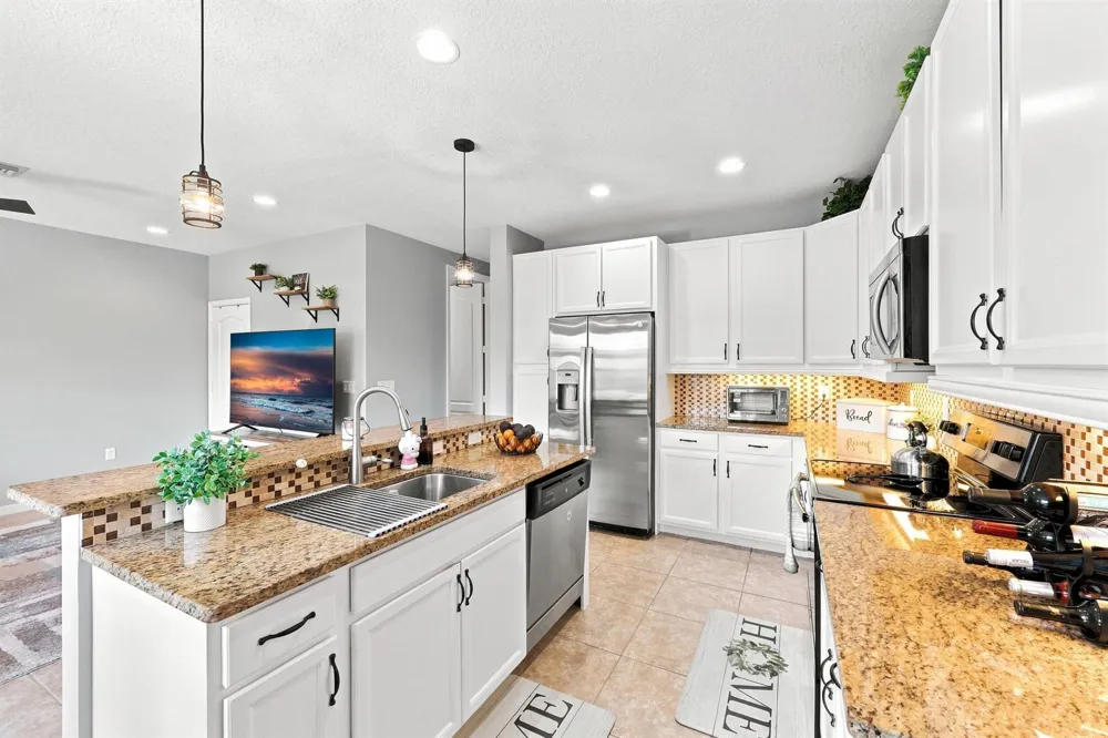 4585 Tara Cove Way West Palm Beach, FL 33417