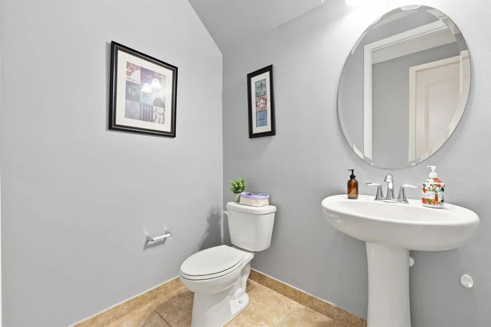 4585 Tara Cove Way West Palm Beach, FL 33417