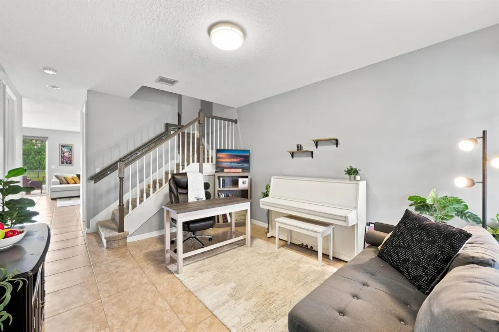 4585 Tara Cove Way West Palm Beach, FL 33417