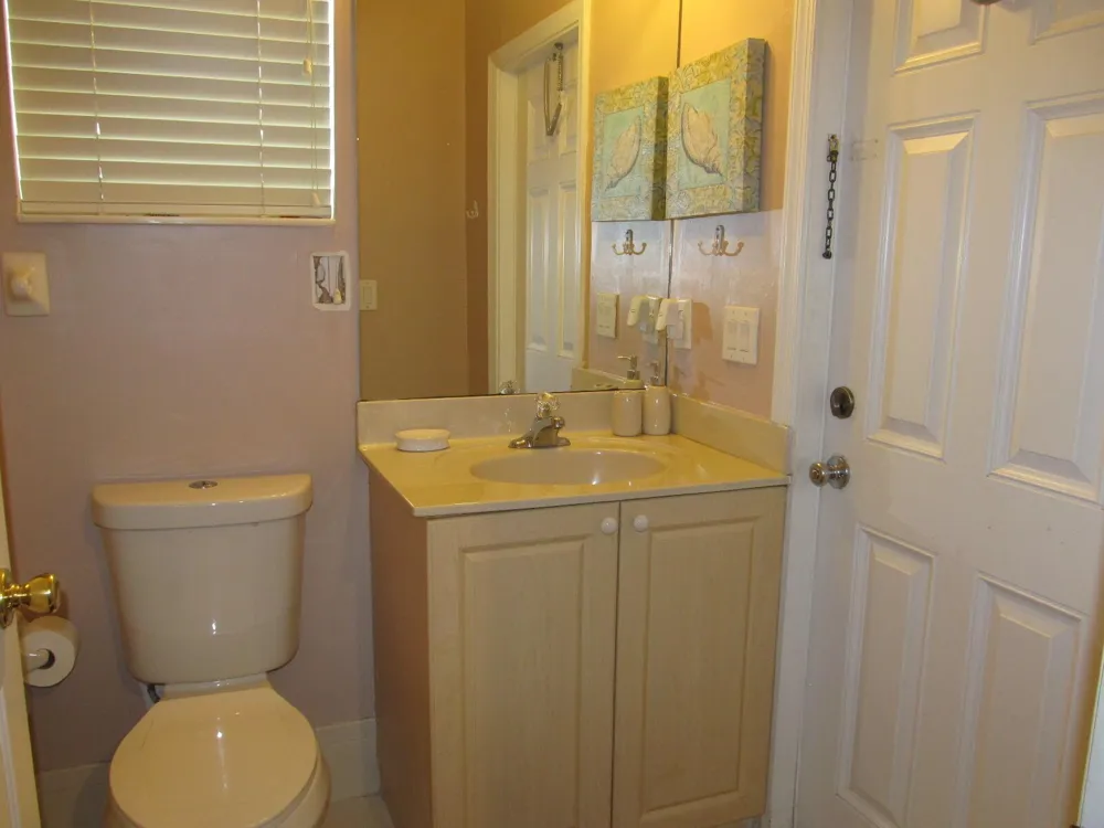 10682 OLD HAMMOCK WAY Wellington, FL 33414