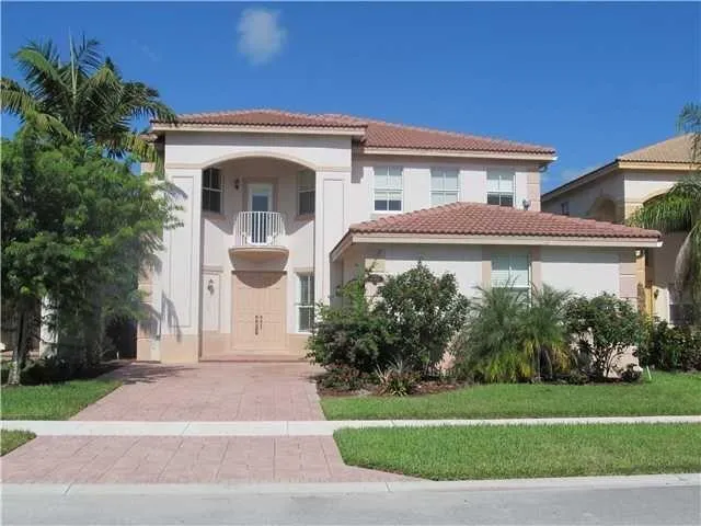 10682 OLD HAMMOCK WAY Wellington, FL 33414
