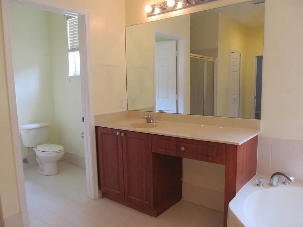 10682 OLD HAMMOCK WAY Wellington, FL 33414