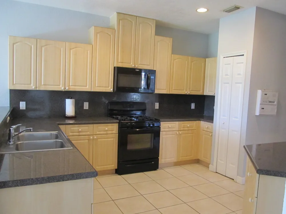 10682 OLD HAMMOCK WAY Wellington, FL 33414