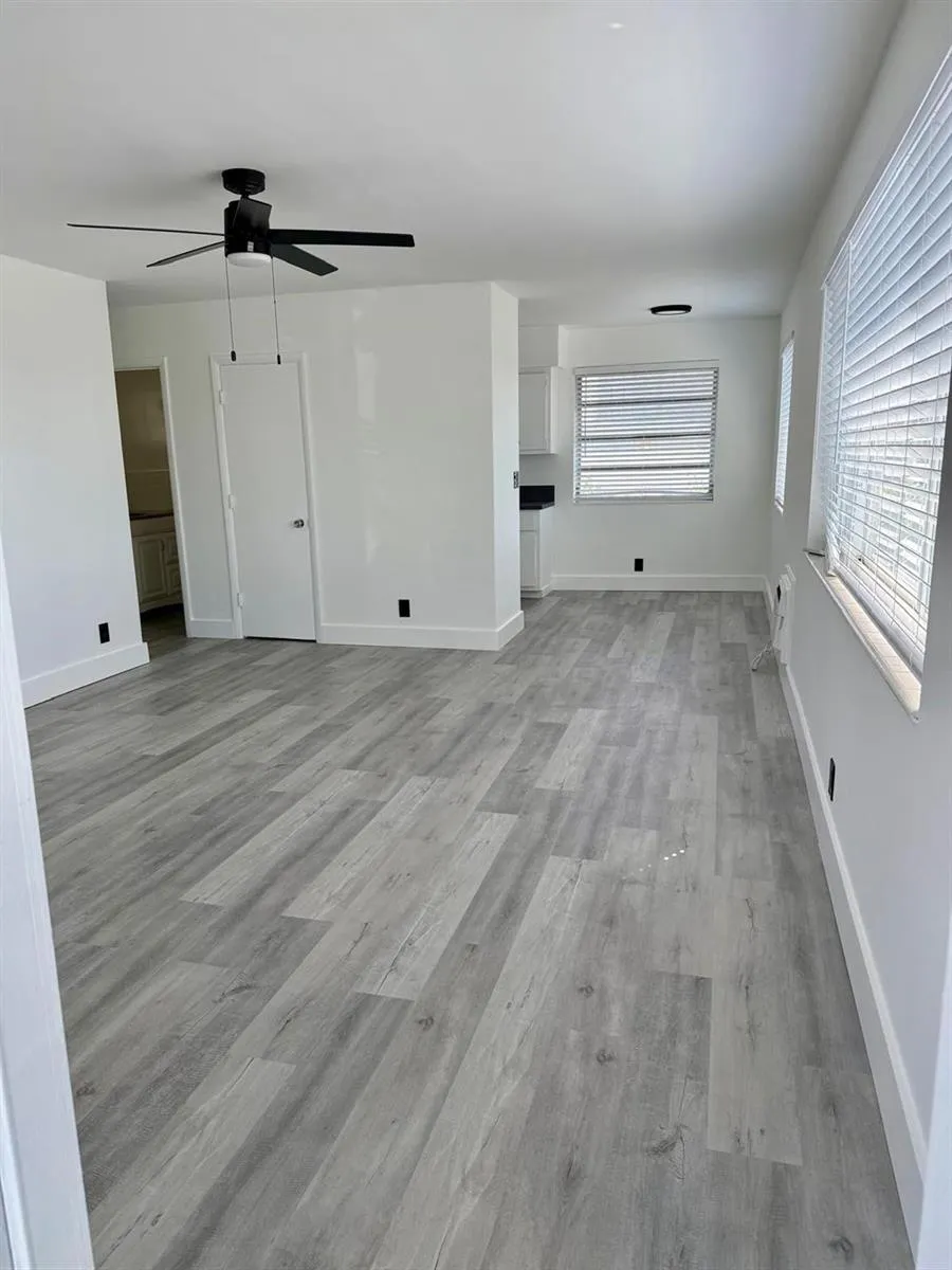 2837 NE 30th Street #8 Fort Lauderdale, FL 33306
