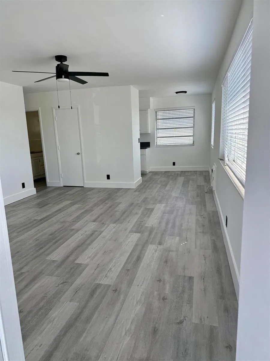 2837 NE 30th Street #8 Fort Lauderdale, FL 33306