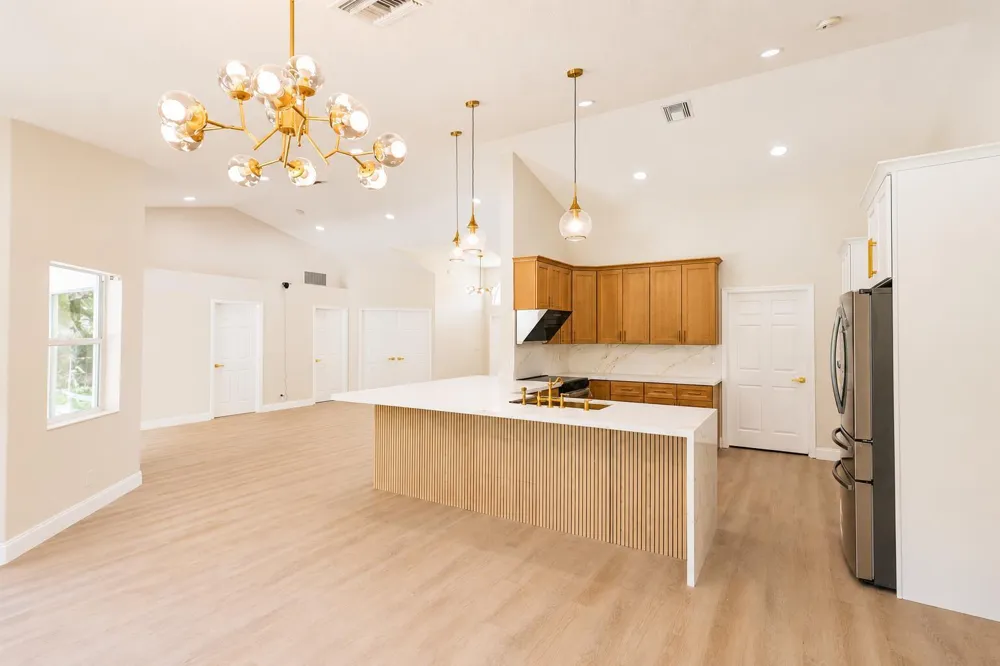 16613 61st Place Loxahatchee, FL 33470