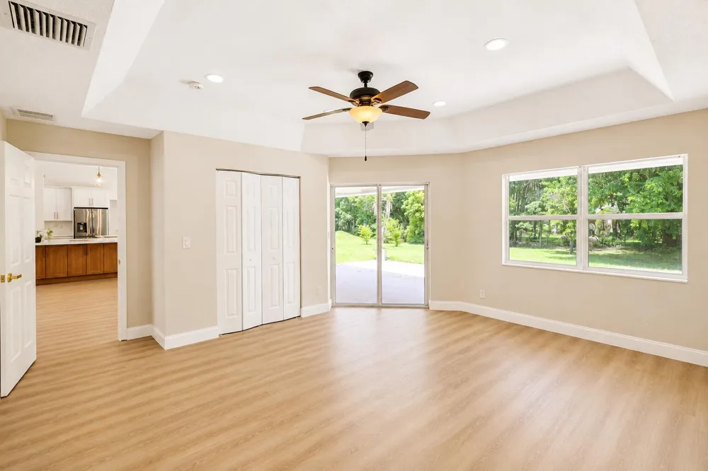 16613 61st Place Loxahatchee, FL 33470