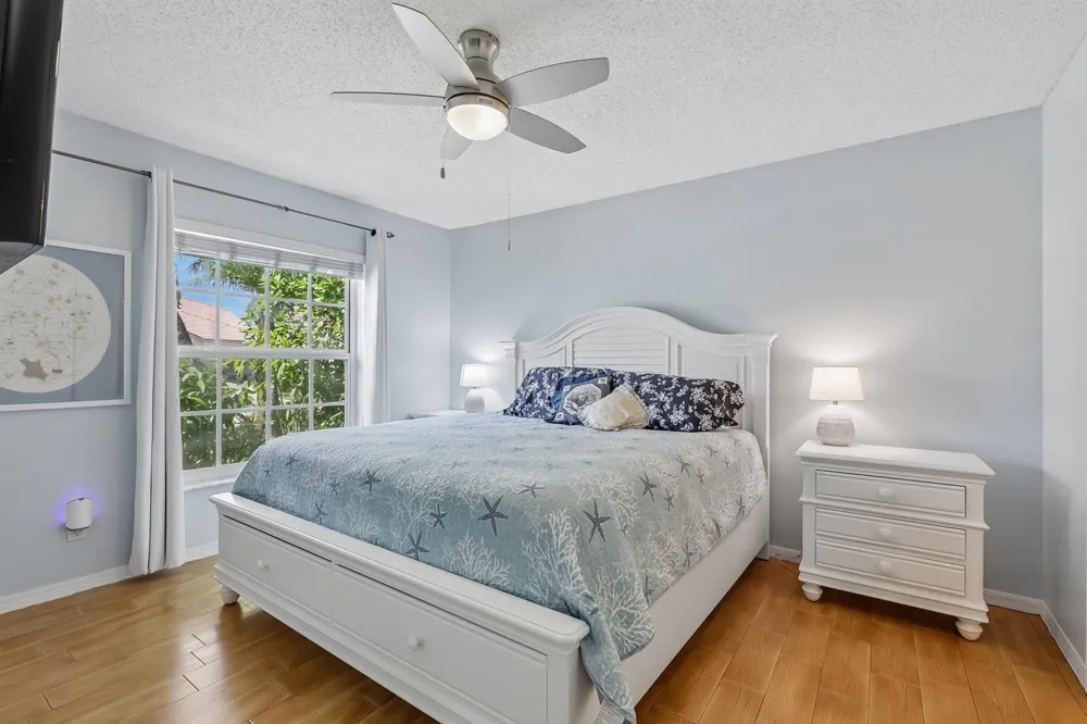 8480 LOGIA CIRCLE Boynton Beach, FL 33472