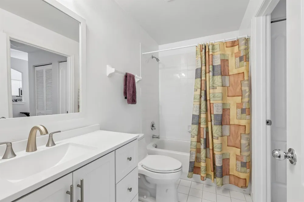 8480 LOGIA CIRCLE Boynton Beach, FL 33472