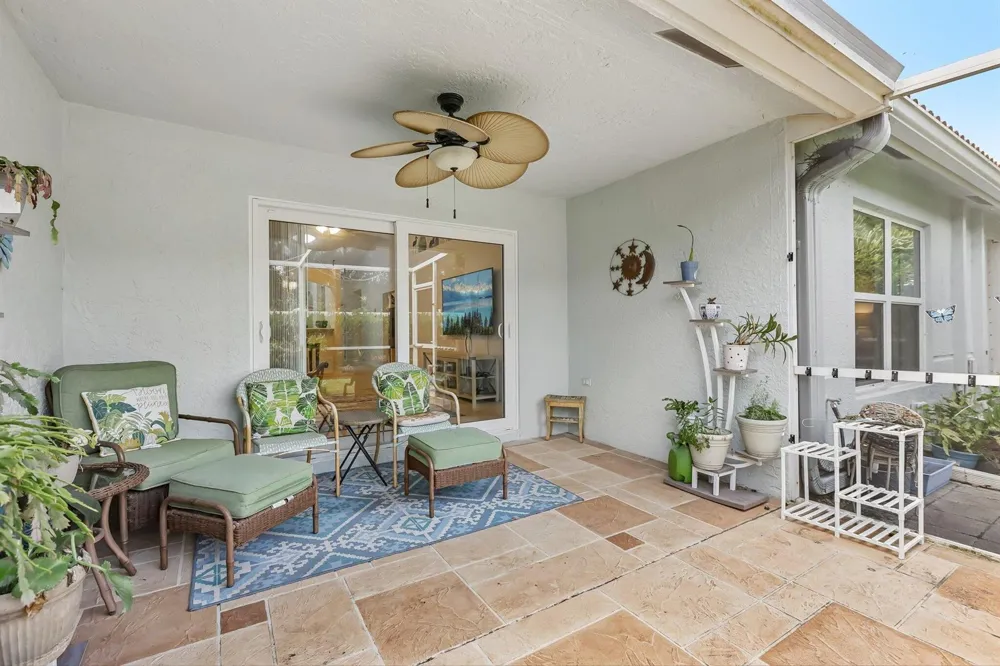 8480 LOGIA CIRCLE Boynton Beach, FL 33472