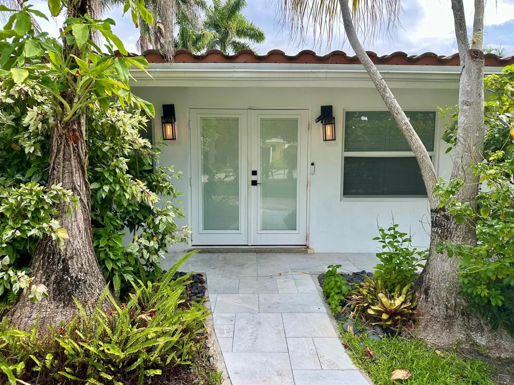 212 Kings Lynn Delray Beach, FL 33444