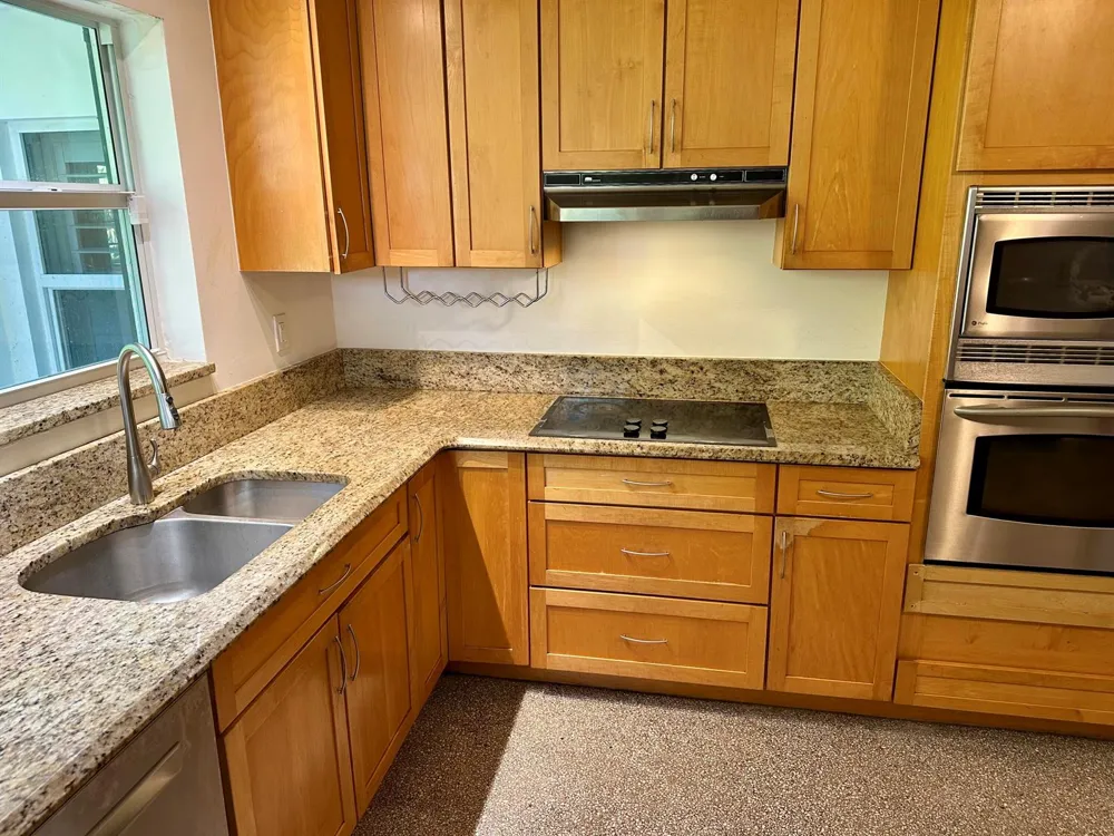 212 Kings Lynn Delray Beach, FL 33444