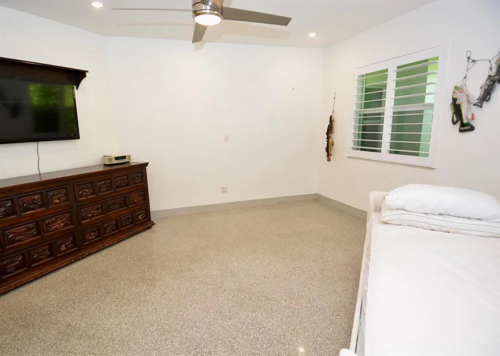 212 Kings Lynn Delray Beach, FL 33444