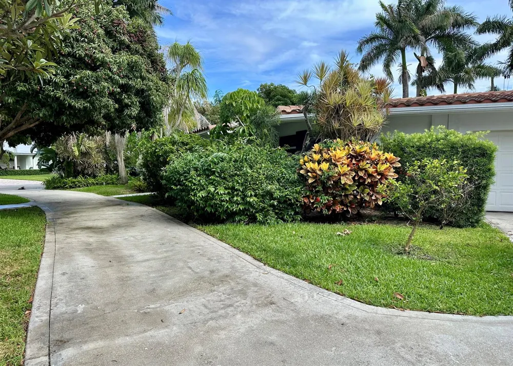 212 Kings Lynn Delray Beach, FL 33444