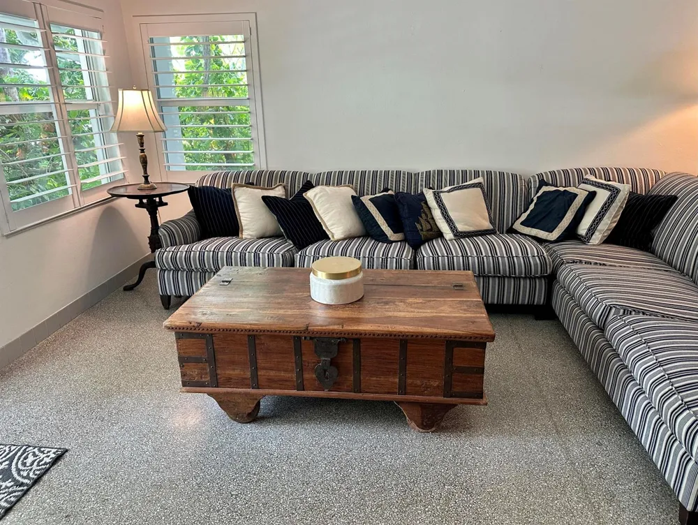 212 Kings Lynn Delray Beach, FL 33444