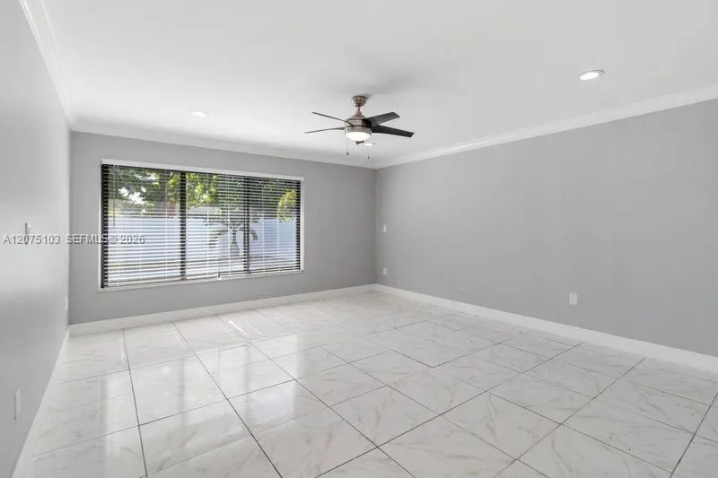 913 SW 49th Ave Plantation, FL 33317