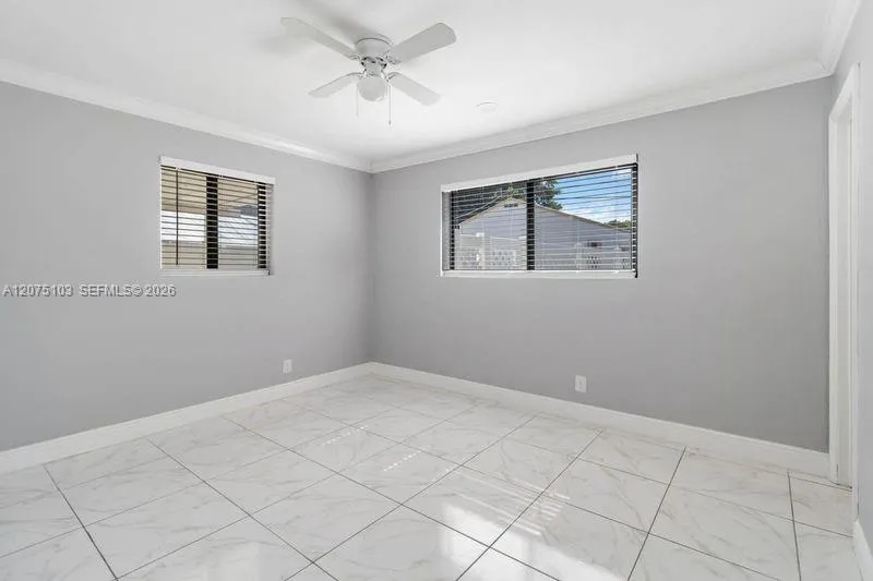 913 SW 49th Ave Plantation, FL 33317