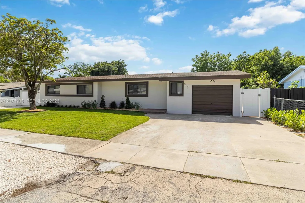913 SW 49th Ave Plantation, FL 33317