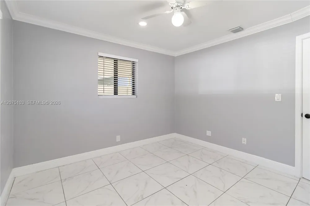 913 SW 49th Ave Plantation, FL 33317