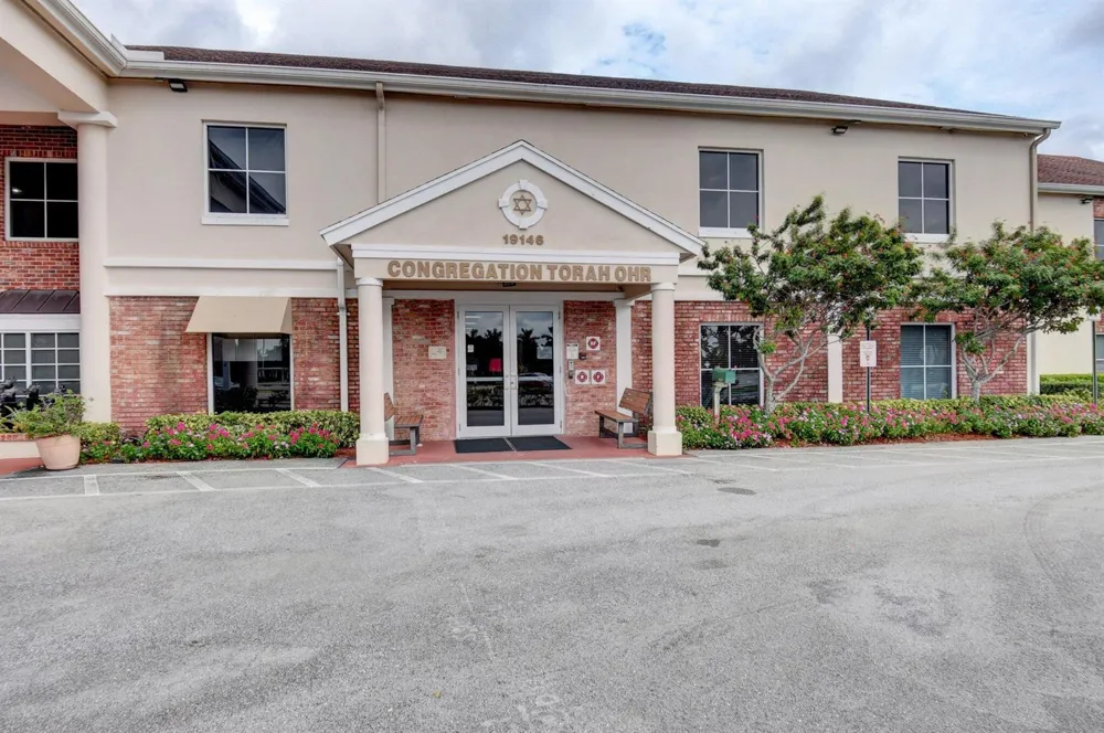 2067 AINSLIE D DRIVE Boca Raton, FL 33434