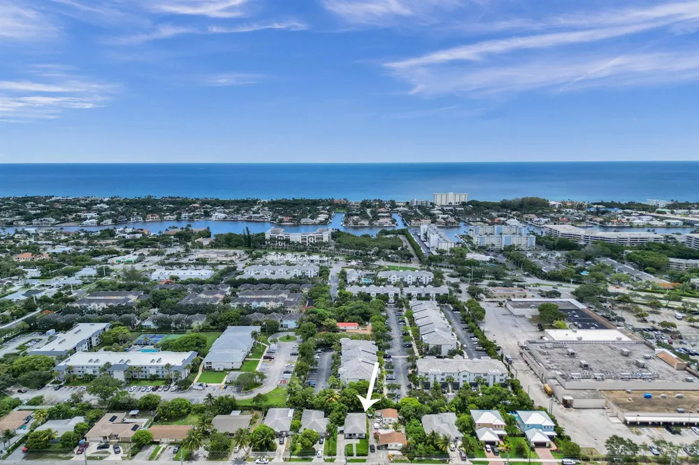 1095 MIAMI BOULEVARD Delray Beach, FL 33483