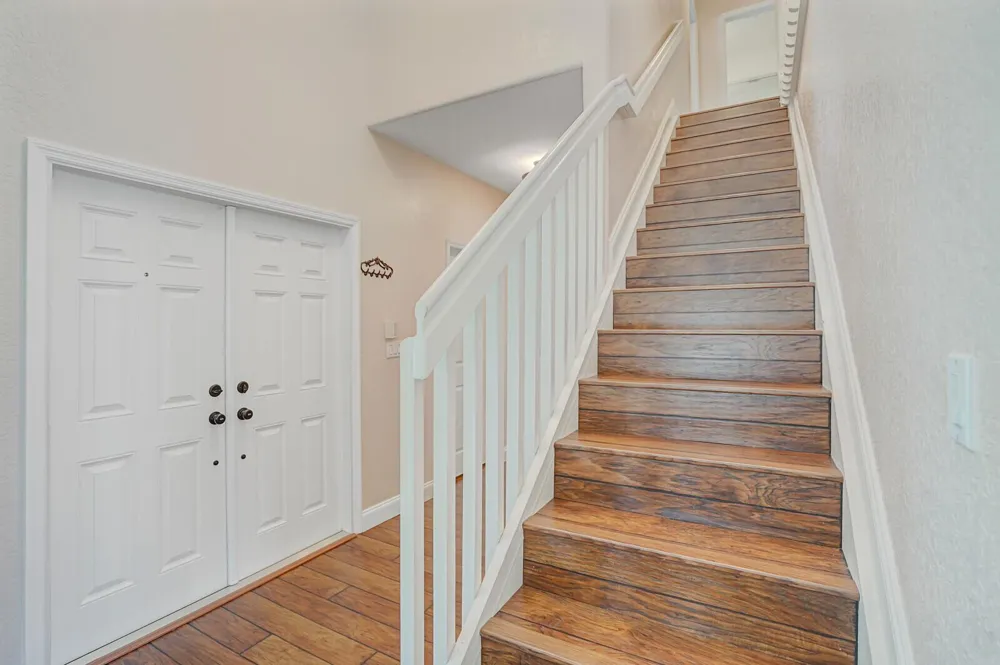 317 E Garden Cove Circle Davie, FL 33325