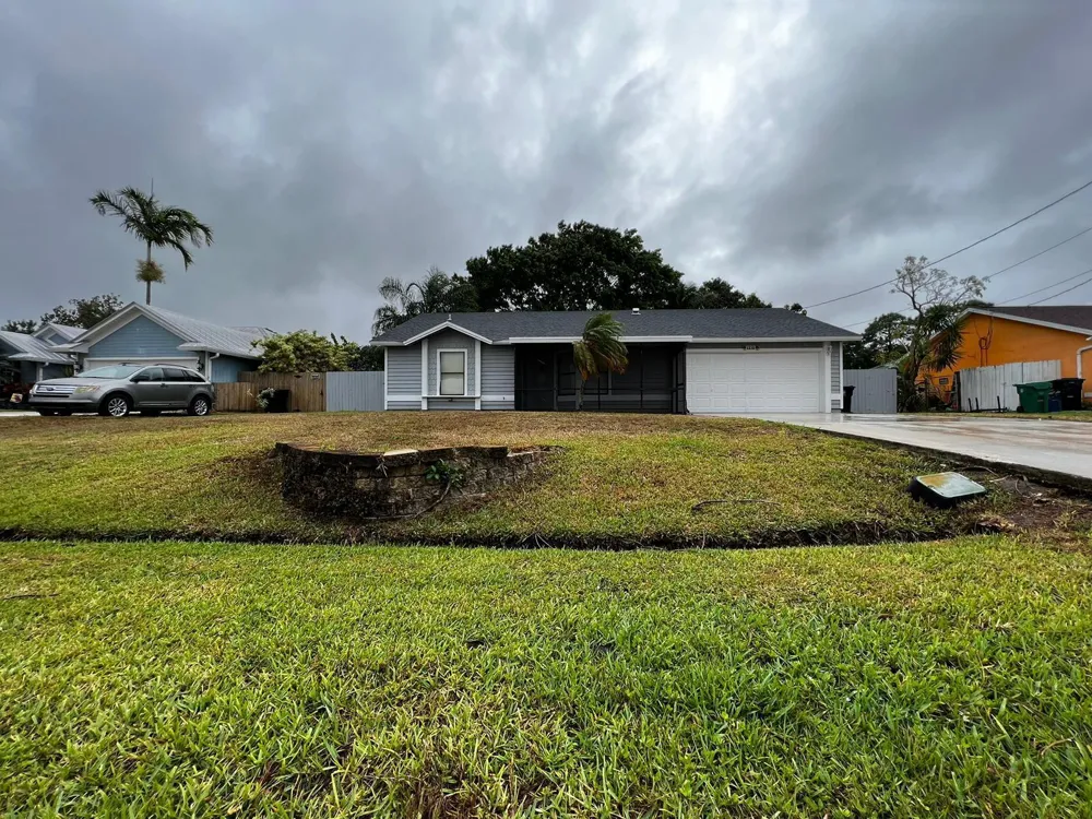 1310 SW Bellevue Avenue Port St. Lucie, FL 34953