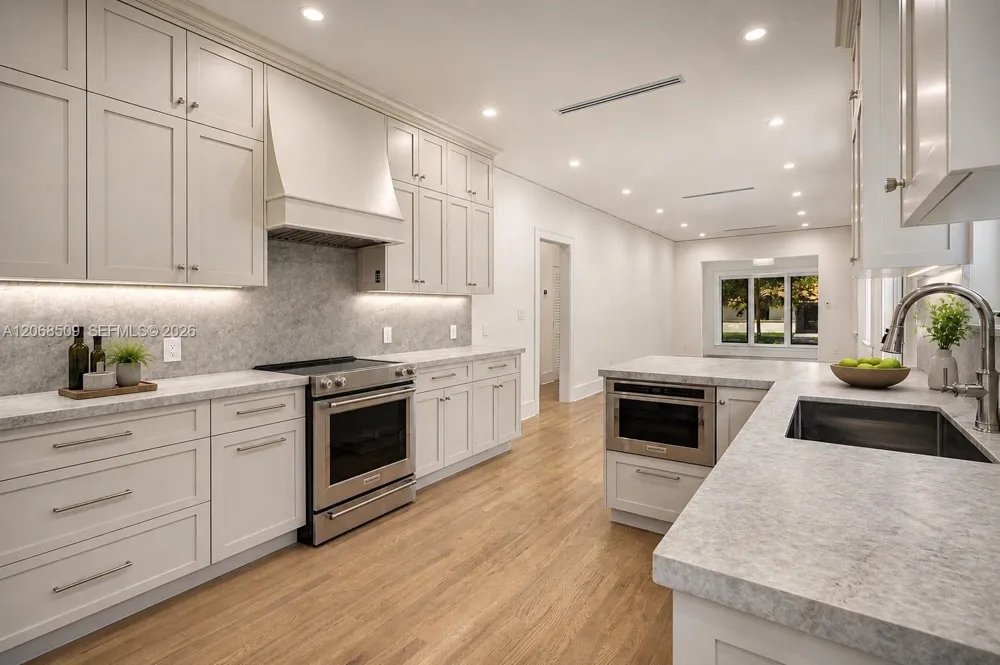 829 Genoa St Coral Gables, FL 33134