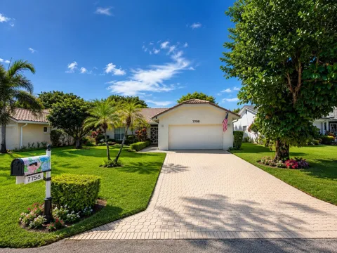 7758 CLOVERFIELD CIRCLE