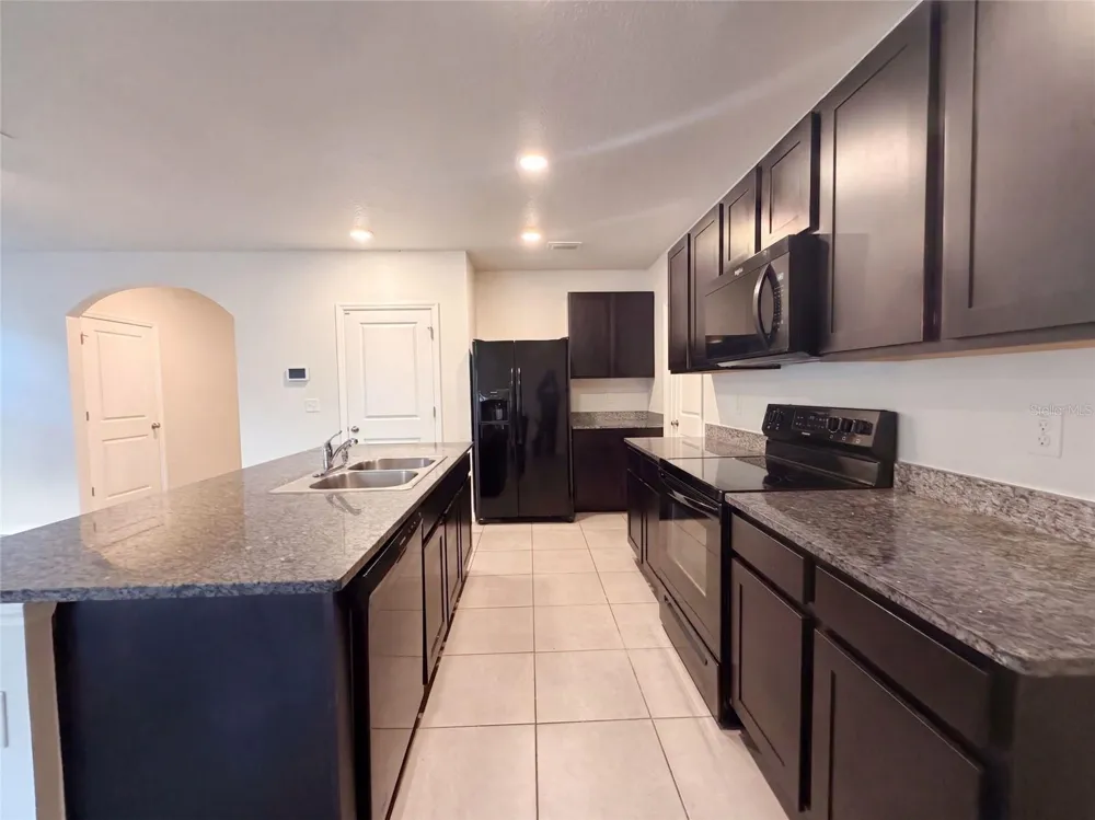 16805 TRITE BEND STREET Wimauma, FL 33598