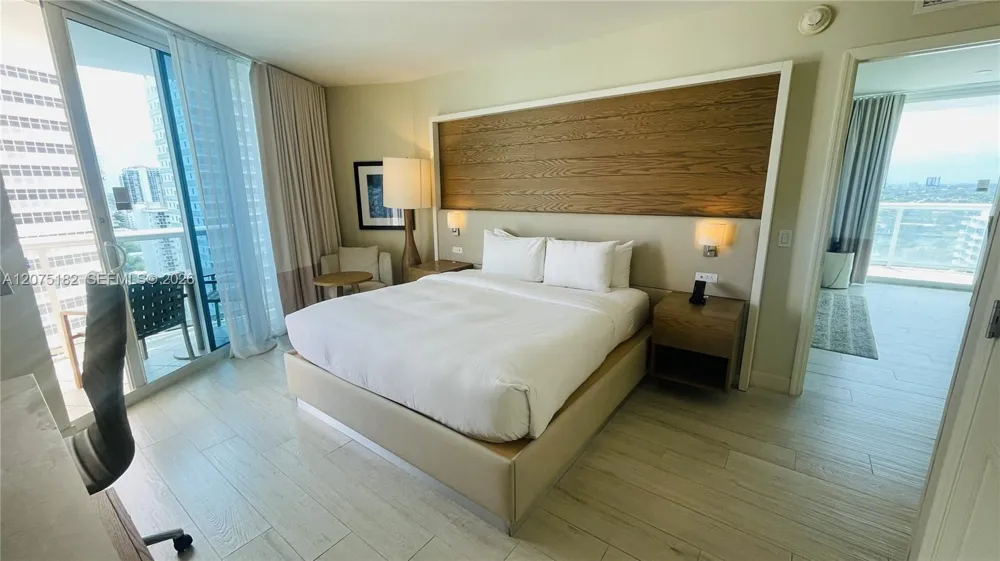 505 Fort Lauderdale Beach Blvd #1801 Fort Lauderdale, FL 33304