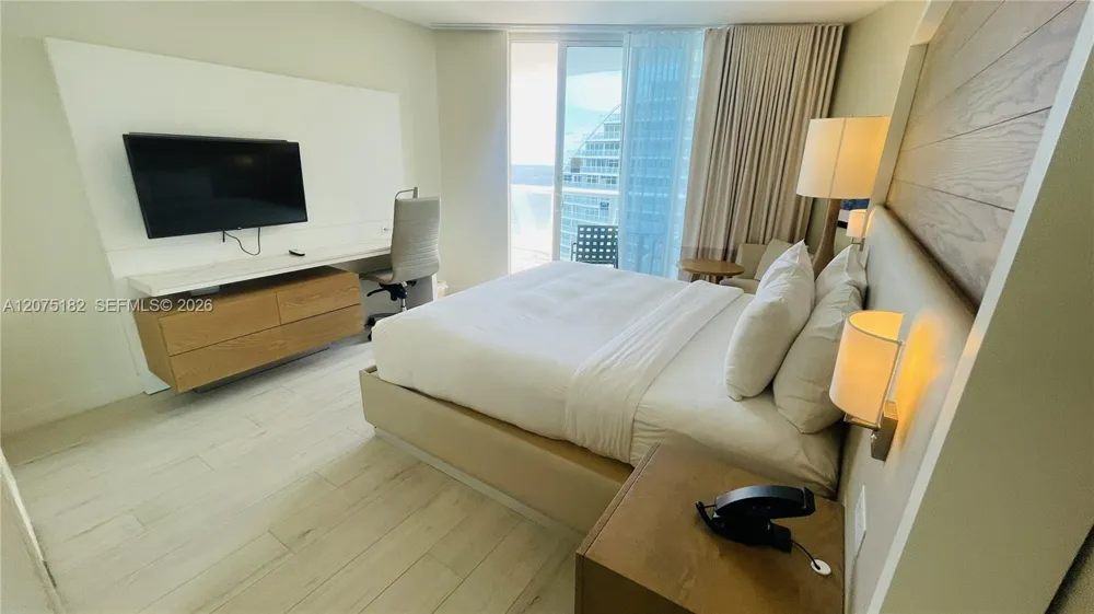 505 Fort Lauderdale Beach Blvd #1801 Fort Lauderdale, FL 33304